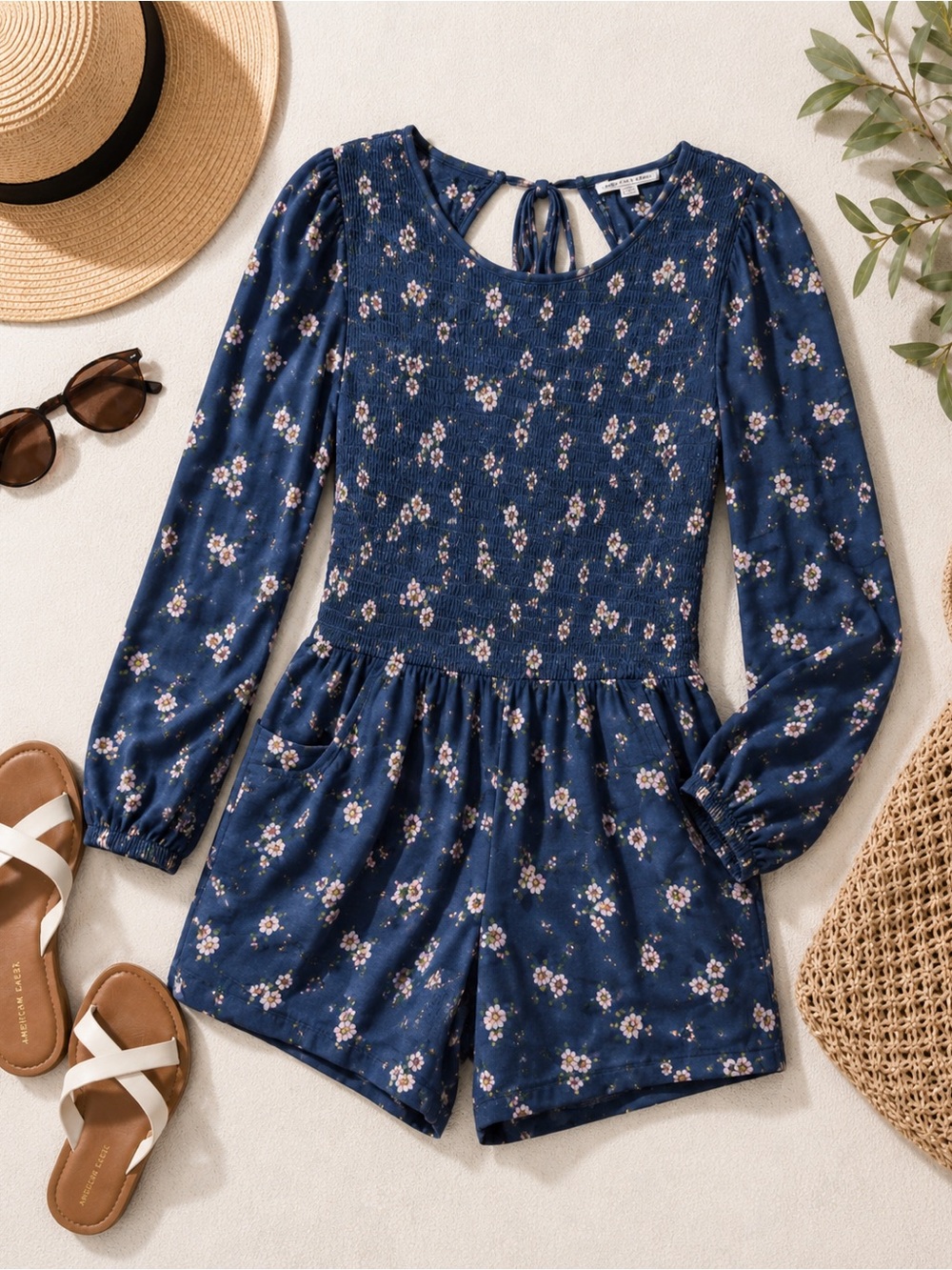 American Eagle Outfitters Floral Smocked Romper | Boho Floral |Vacation Outfit
